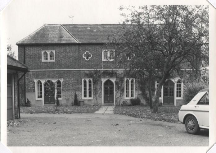 Castle Cottages 1980  - Castle Cottages Hertford -  Hertfordshire Building Preservation Trust